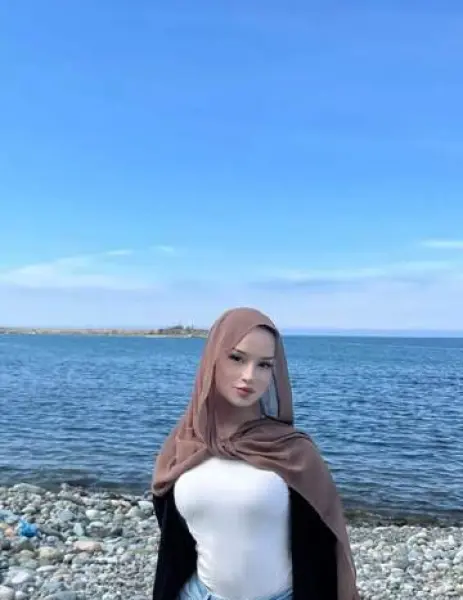 BEYOĞLU Escort YAĞMUR - Gerçek Fotoğraflı Doğrulanmış Profil BEYOĞLU VIP Escort YAĞMUR - Doğrulanmış Model