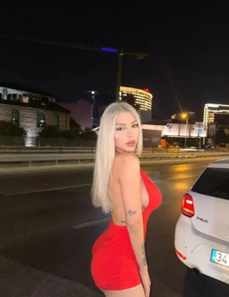 BEYOĞLU Escort DİLA - Gerçek Fotoğraflı Doğrulanmış Profil BEYOĞLU VIP Escort DİLA - Doğrulanmış Model