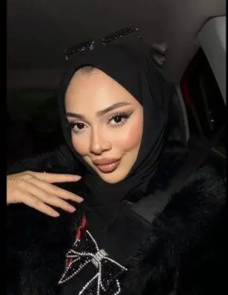 BEYOĞLU Escort DAMLA - Gerçek Fotoğraflı Doğrulanmış Profil BEYOĞLU VIP Escort DAMLA - Doğrulanmış Model